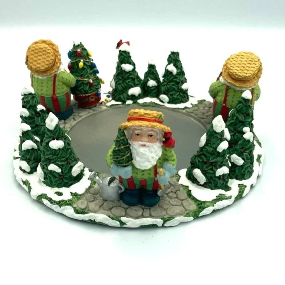The White Barn Candle Co Christmas‎ Candle Holder Santas & Xmas Trees